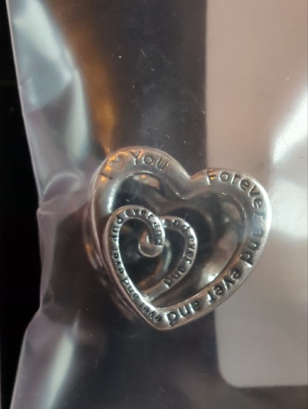 NIB Pandora Entwined Infinite Hearts Mom Charm - Picture 2 of 4